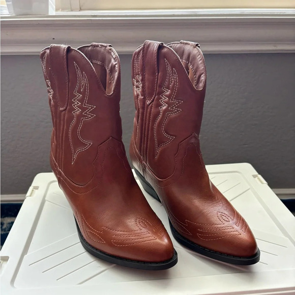 Soda Brown Ankle Boots - Picture 2 of 10